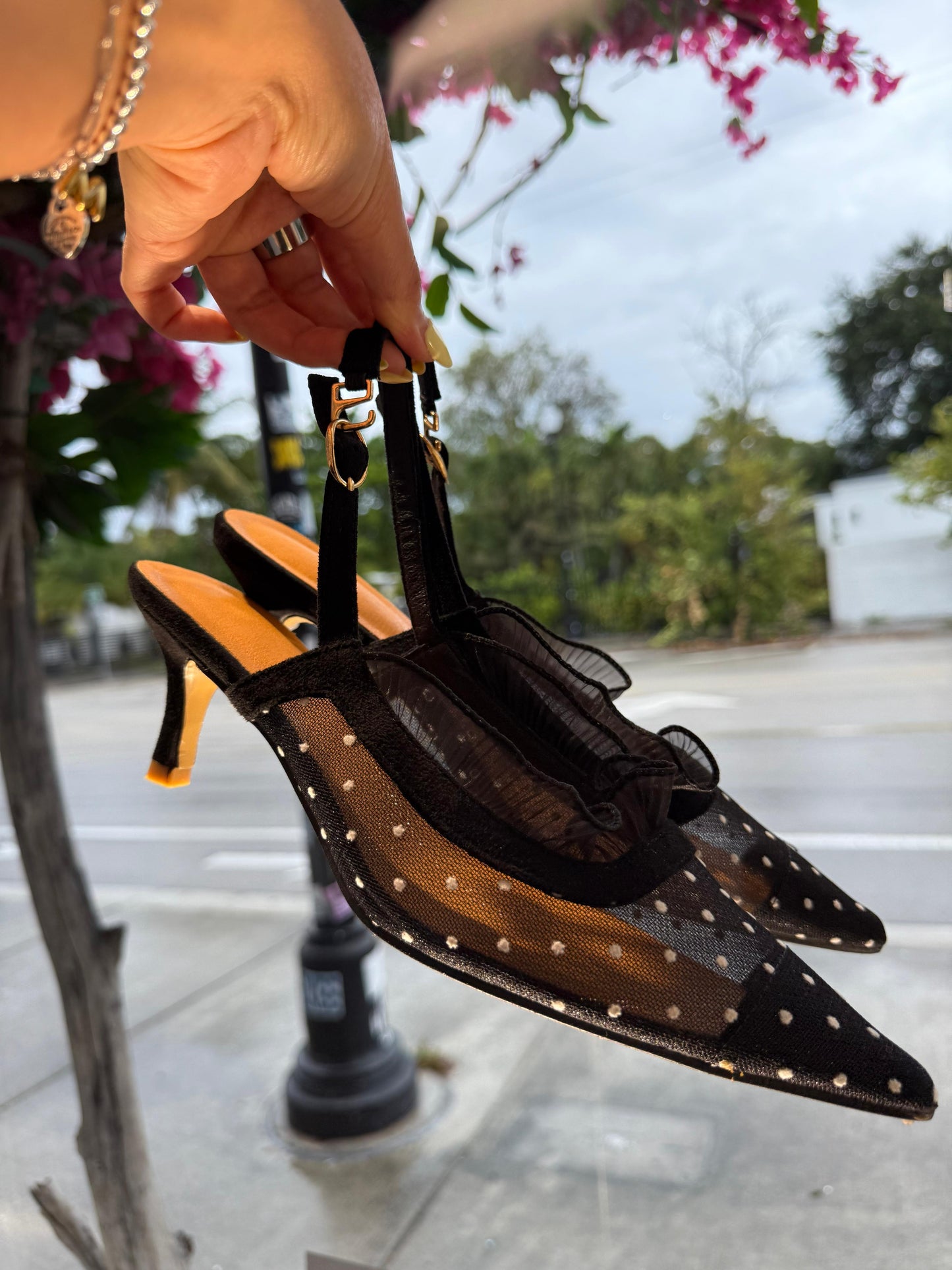 CARLOTA SLINGBACK