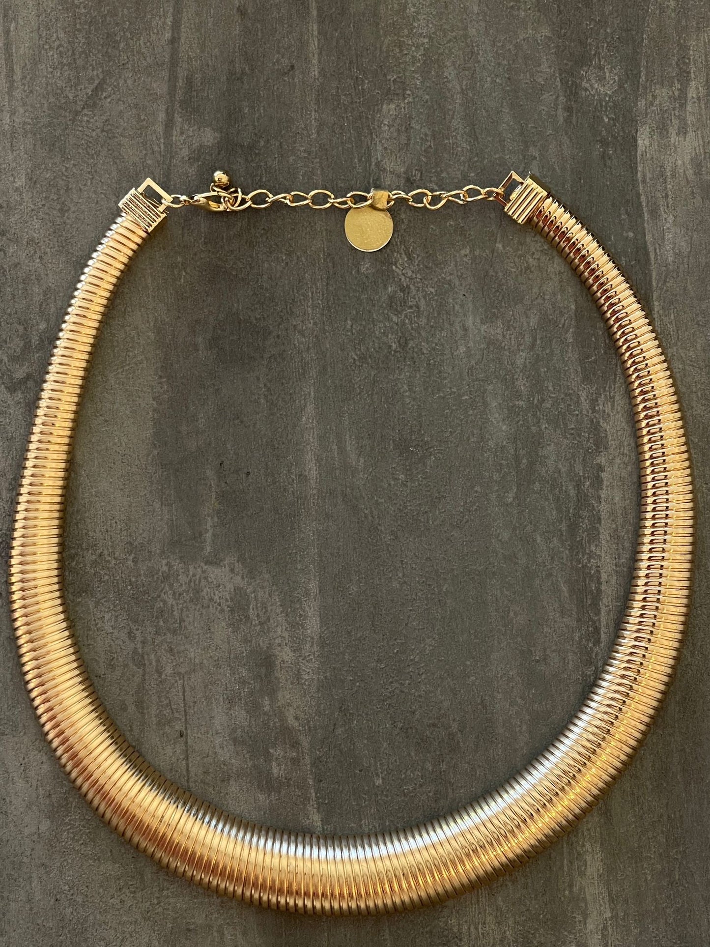 TUBOGAS CHOKER